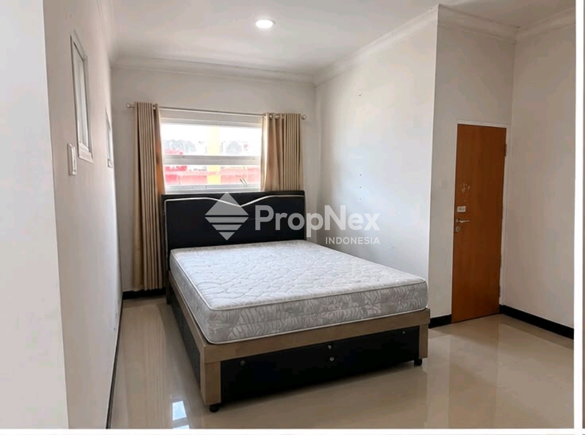RUMAH WIYUNG PERMAI — foto 2