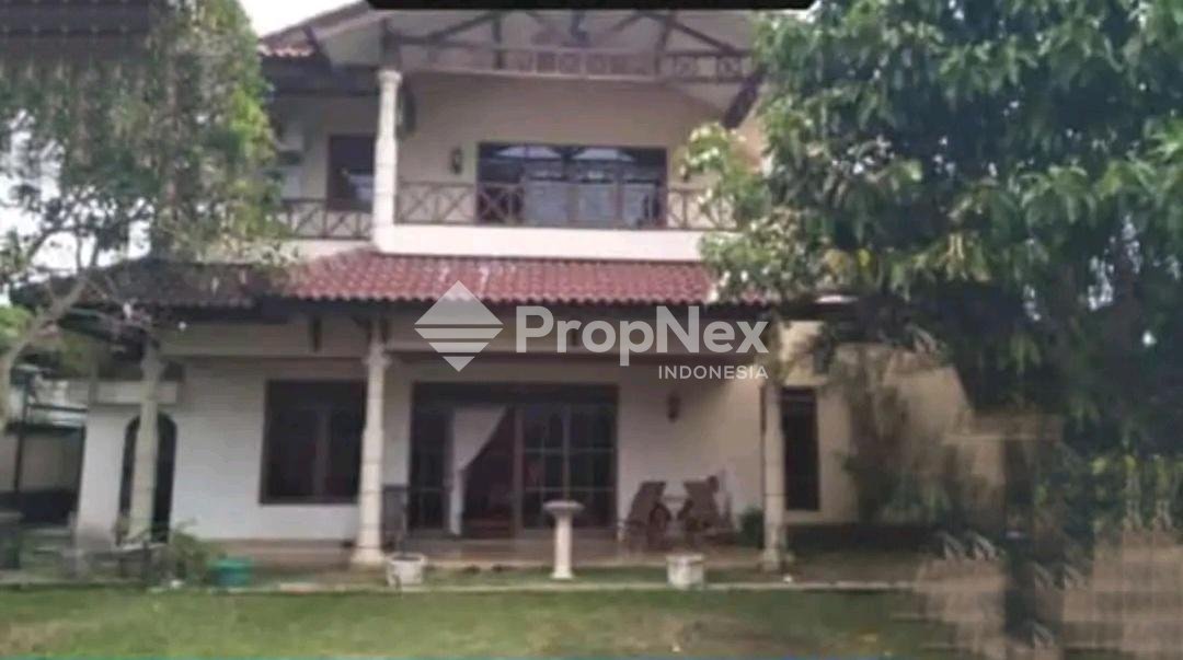 Villa Lawang dijual