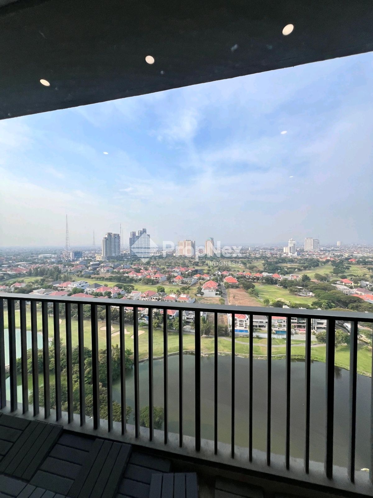 GRAHA GOLF TOWER ALEXA LT28 — foto 2
