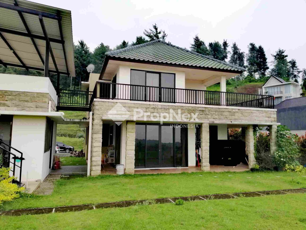RUMAH VILLA TAMAN DAYU — foto 3
