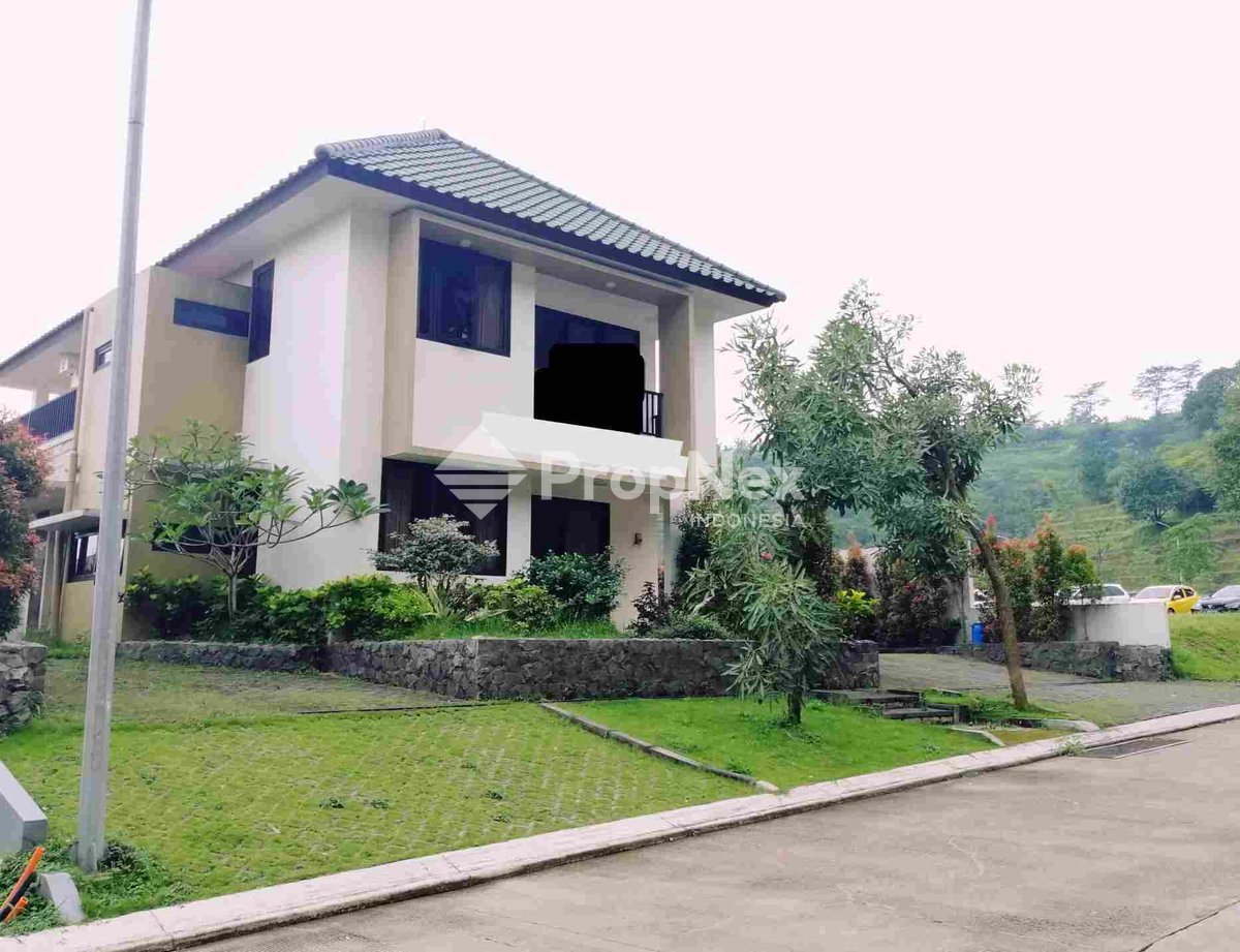 RUMAH VILLA TAMAN DAYU — foto 8