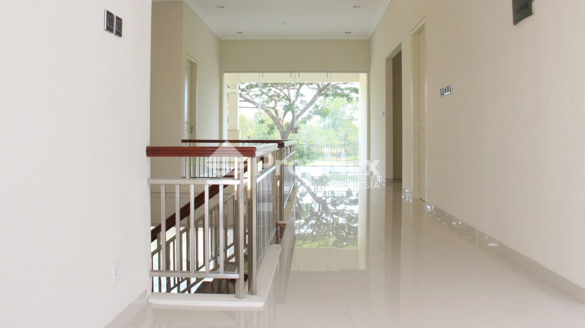 Graha Famili — foto 3