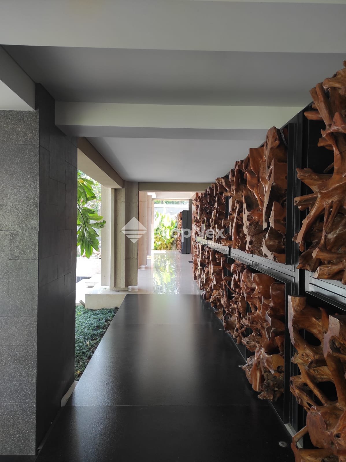 Rumah Elit Semarang Atas — foto 3