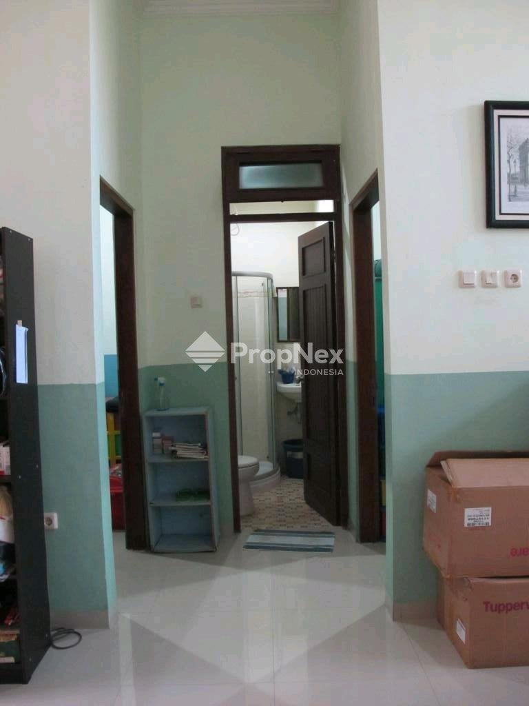 Pesona Regency Kav E Biru.Trihanggo — foto 8