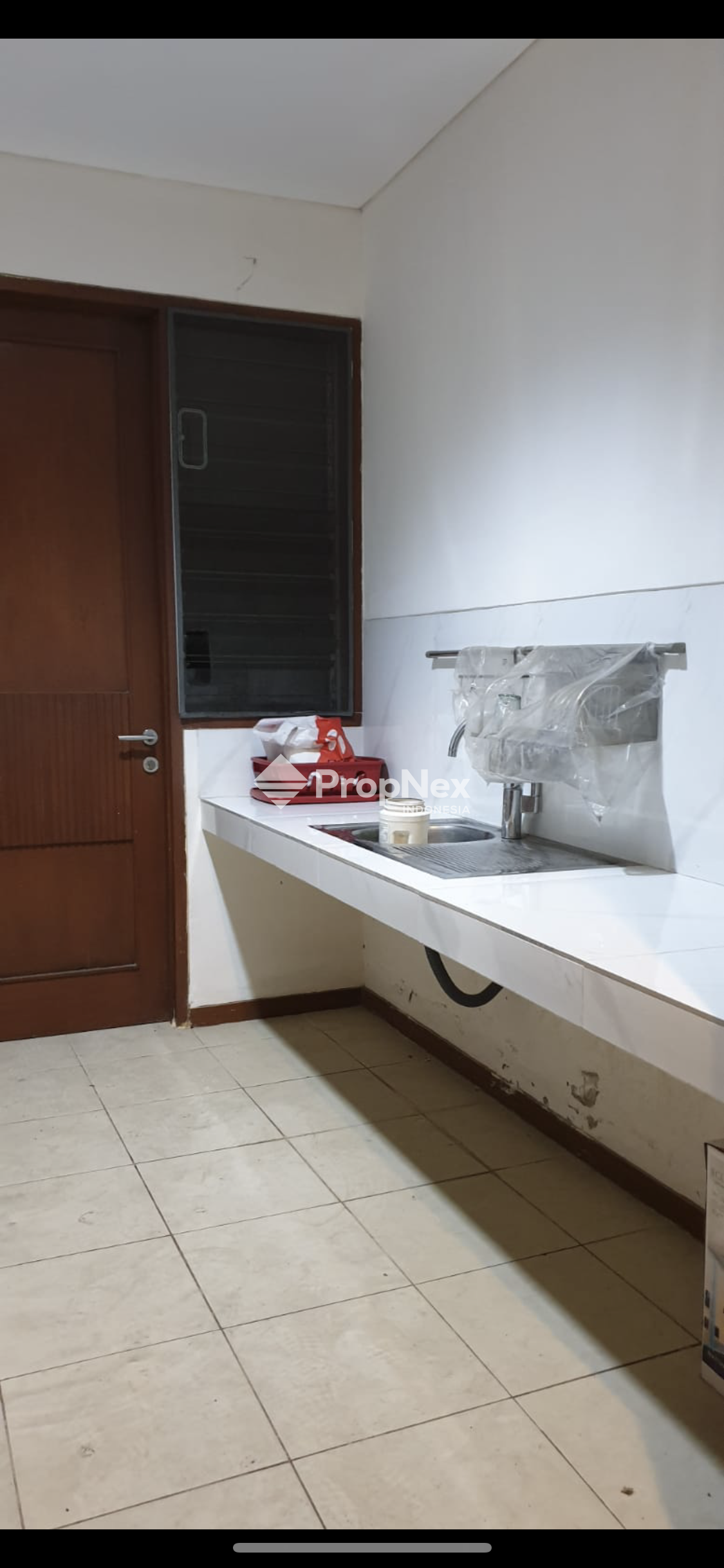 Rumah Strategis La Vanoise Sentul — foto 3