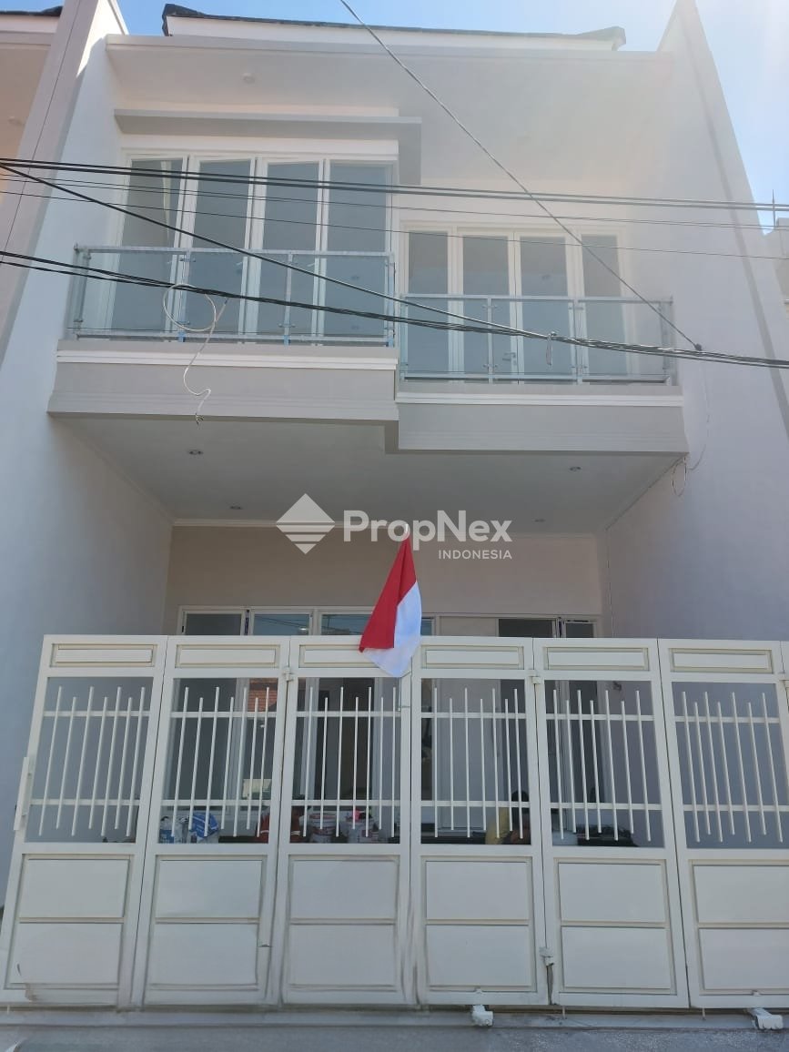 MULYOSARI UTARA RUMAH BARU GRESS