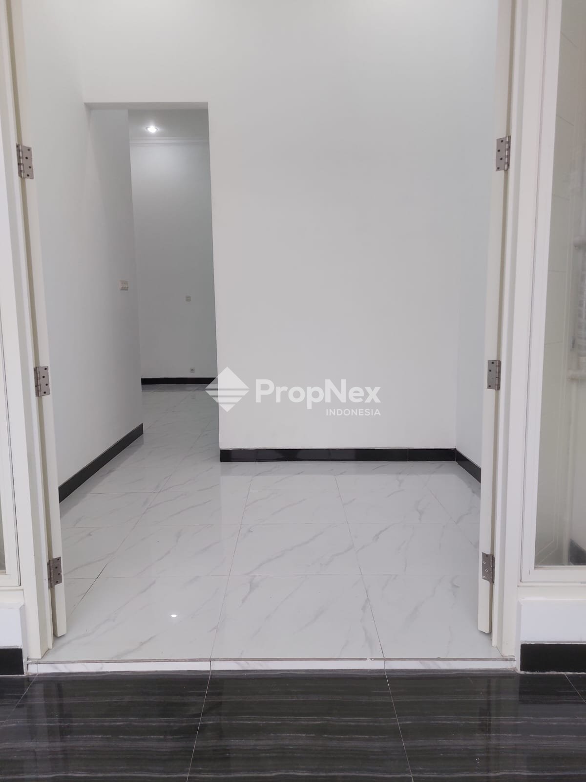 MULYOSARI UTARA RUMAH BARU GRESS — foto 3