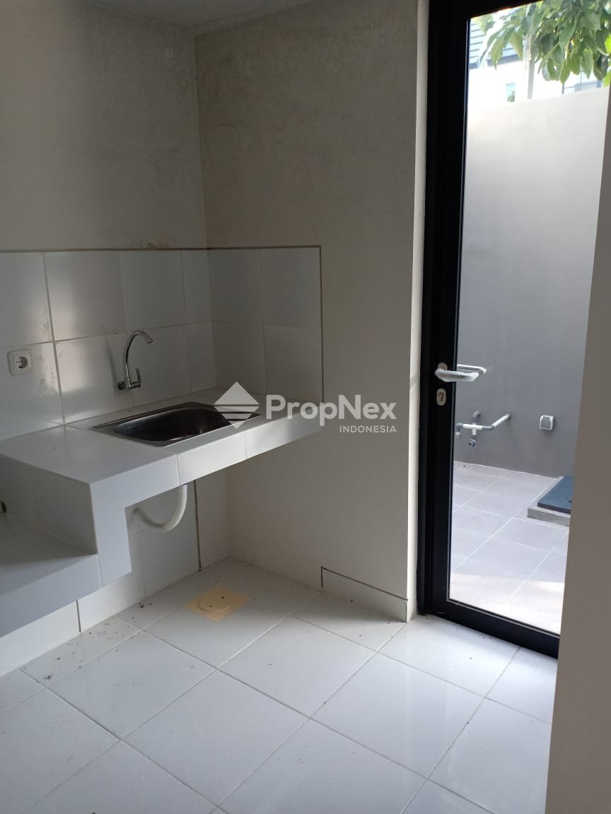 Rumah Grand Sunrise Ada 2 unit jejer — foto 5