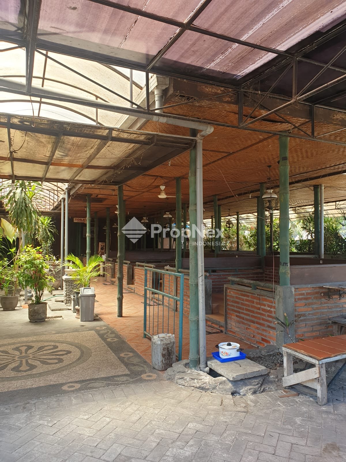 RESTORAN+WARUNG LESEHAN RY TROSOBO — foto 5