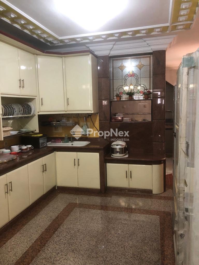 Dijual Rumah - rumah bagusi Darmo baru timur | PropNex Plus