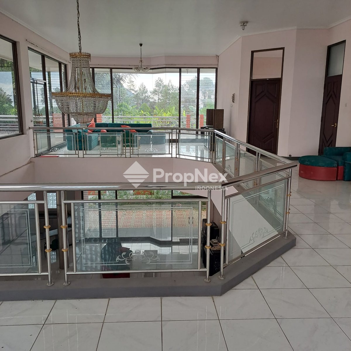 Villa Trawas dekat Royal Trawas View Gunung — foto 4