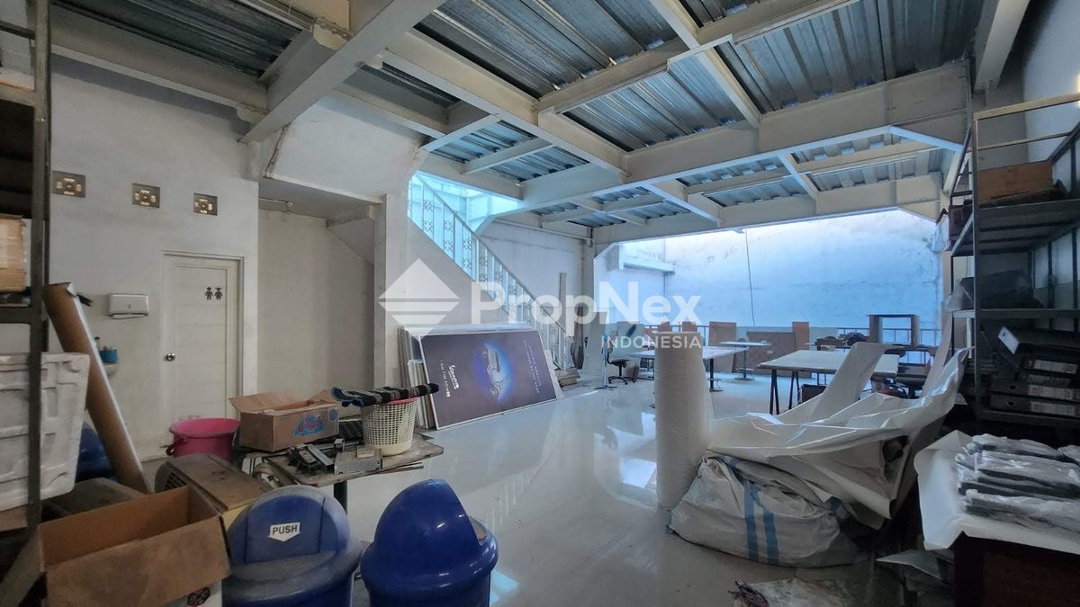 komersial ex kantor Manyar — foto 5