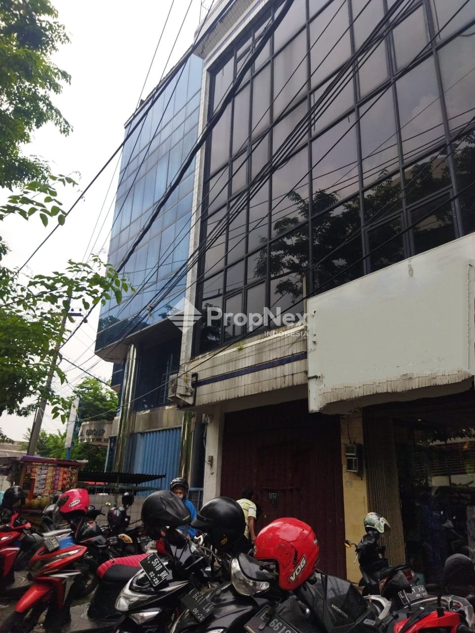 Semut Pasar Atom