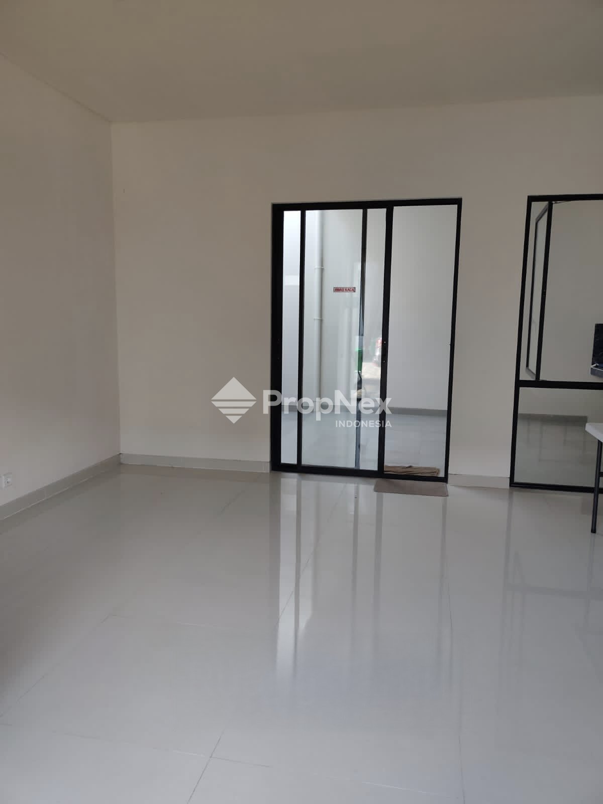 CENTRAL PARK JUANDA dekat bandara BAGUS SIAP HUNI bonus furnish — foto 5