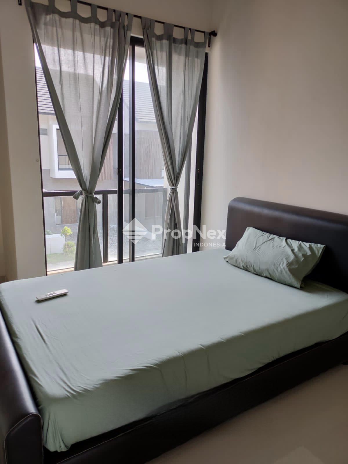 CENTRAL PARK JUANDA dekat bandara BAGUS SIAP HUNI bonus furnish — foto 6