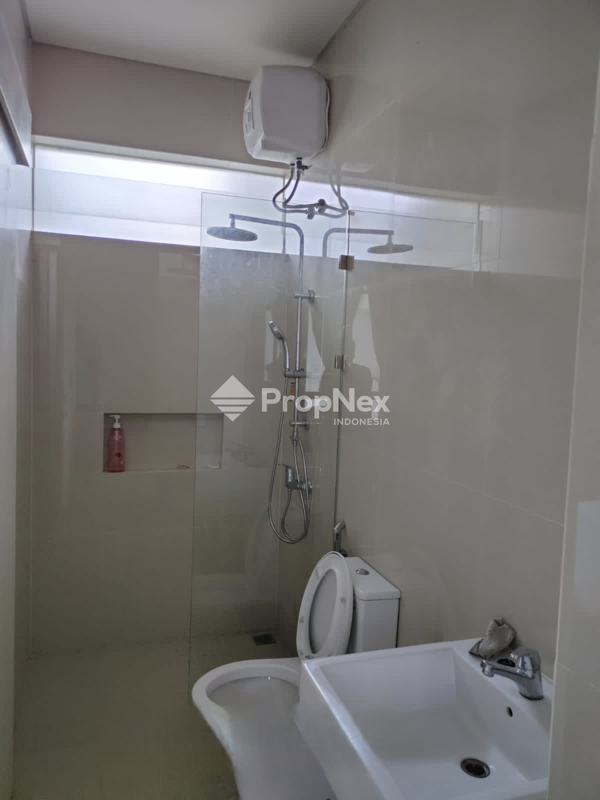 CENTRAL PARK JUANDA dekat bandara BAGUS SIAP HUNI bonus furnish — foto 7