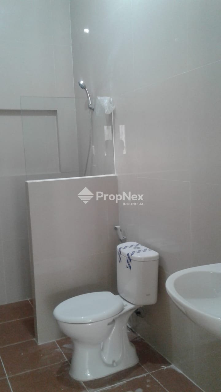 Jual Rumah Minimalis Mulyosari — foto 2