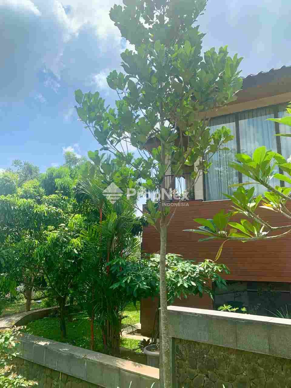 Rumah Hook  Mewah dan Asri — foto 4