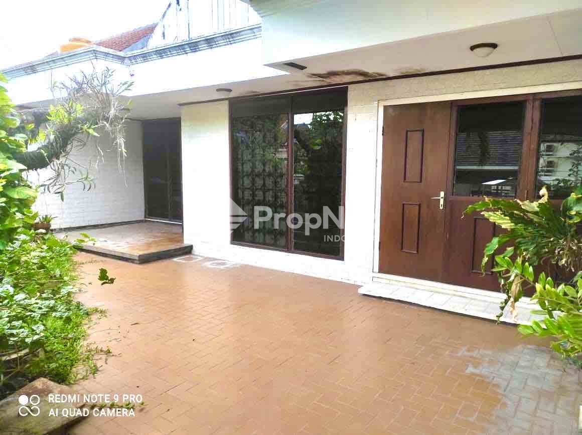 DIJUAL RUMAH NGAGEL — foto 4
