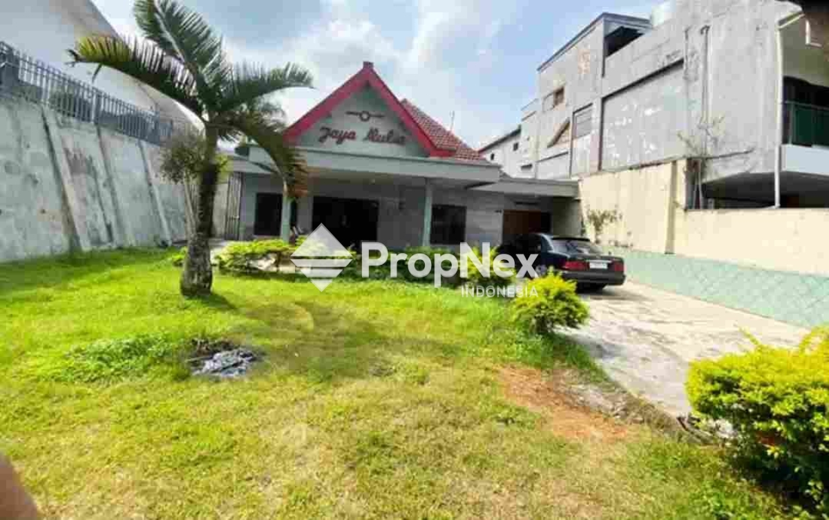 Villa Bagus Terawat Jalan Raya Trunojoyo Batu