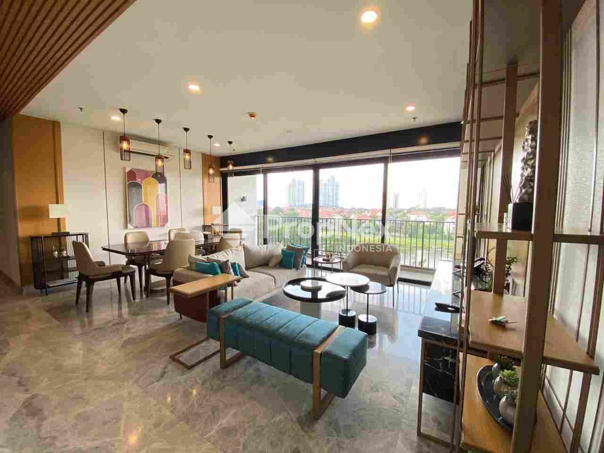 4BR Graha Golf Tower Alexa Lantai 6 Balkon Hadap Danau Long Golf View