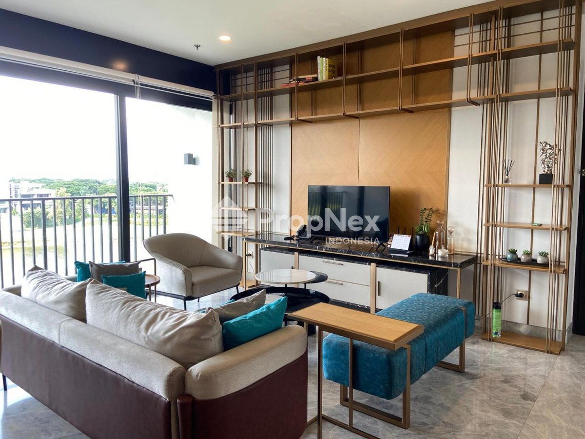 4BR Graha Golf Tower Alexa Lantai 6 Balkon Hadap Danau Long Golf View — foto 2
