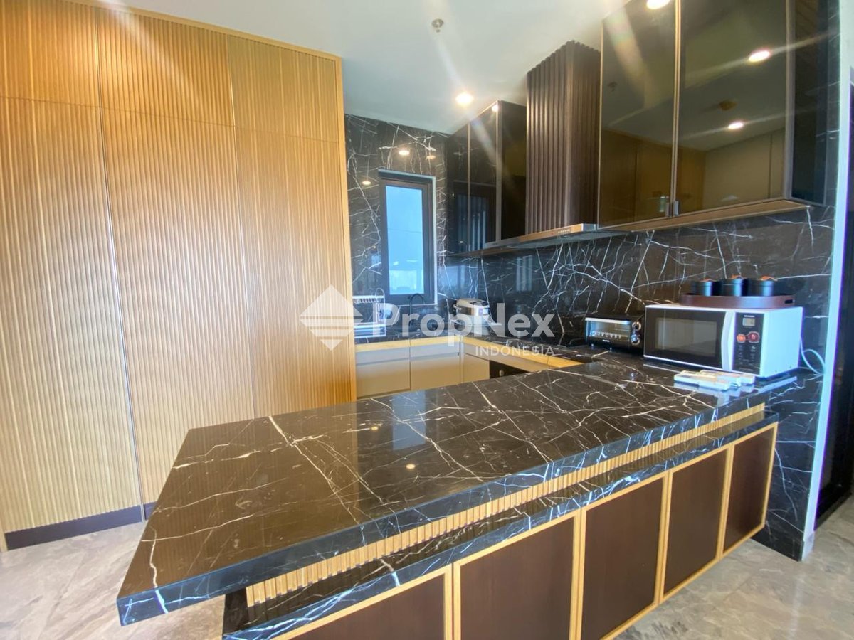 4BR Graha Golf Tower Alexa Lantai 6 Balkon Hadap Danau Long Golf View — foto 3