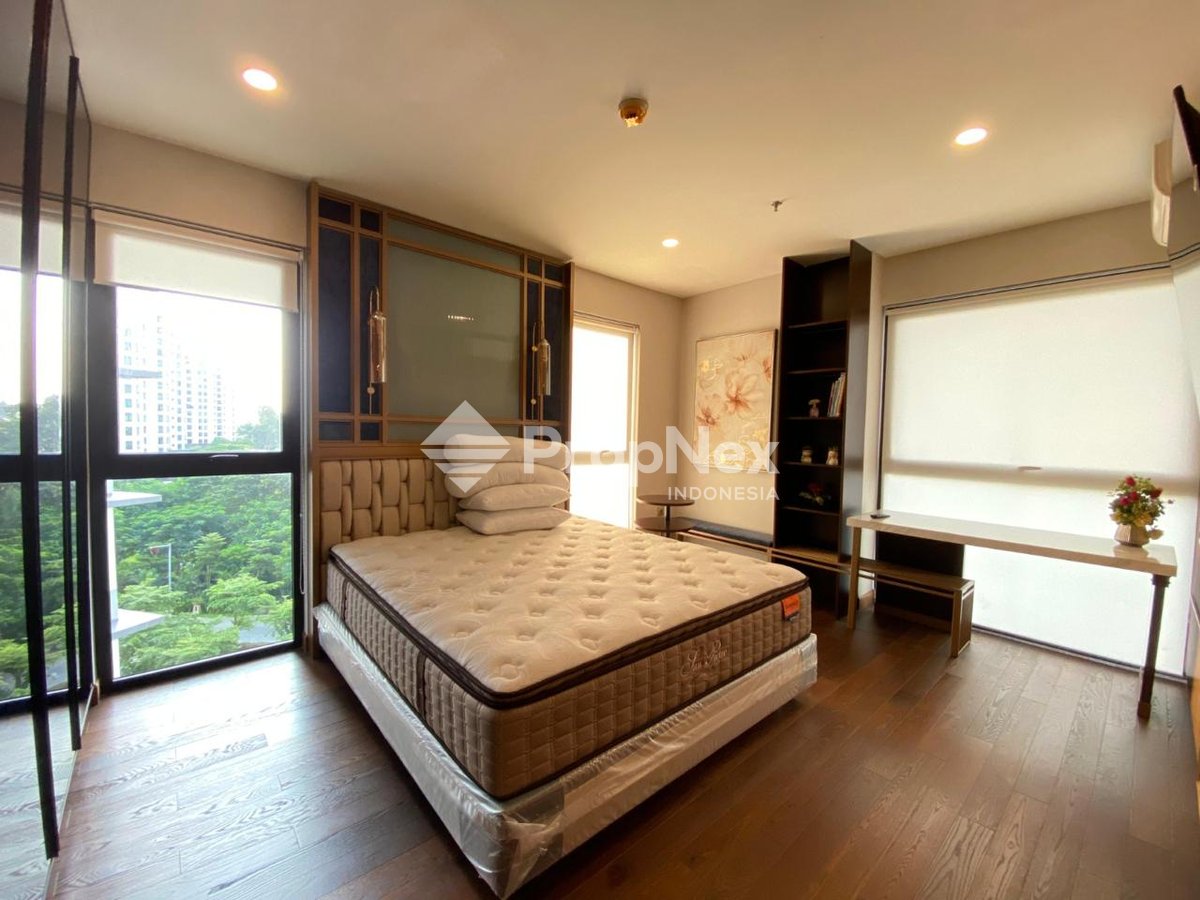 4BR Graha Golf Tower Alexa Lantai 6 Balkon Hadap Danau Long Golf View — foto 9
