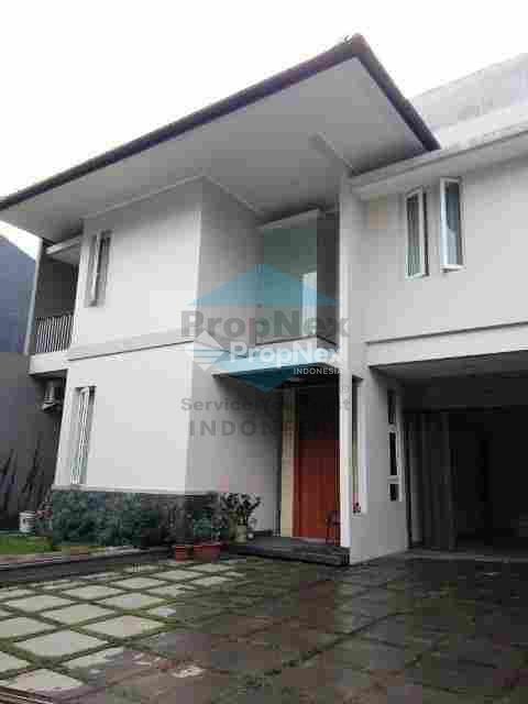 Rumah Phoenix Merah Jarang Ada