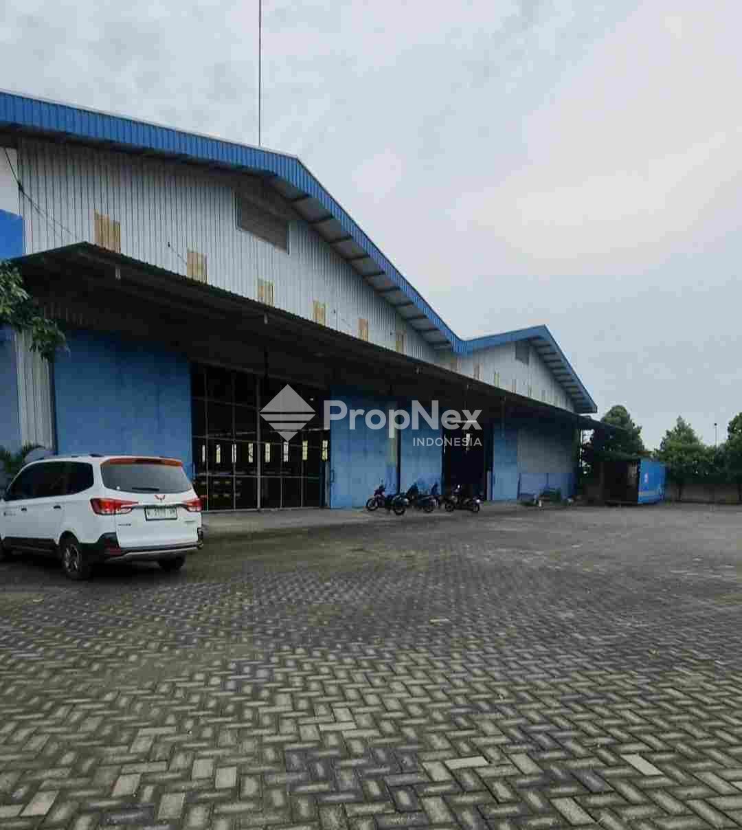 Gudang Kebomas, Gresik