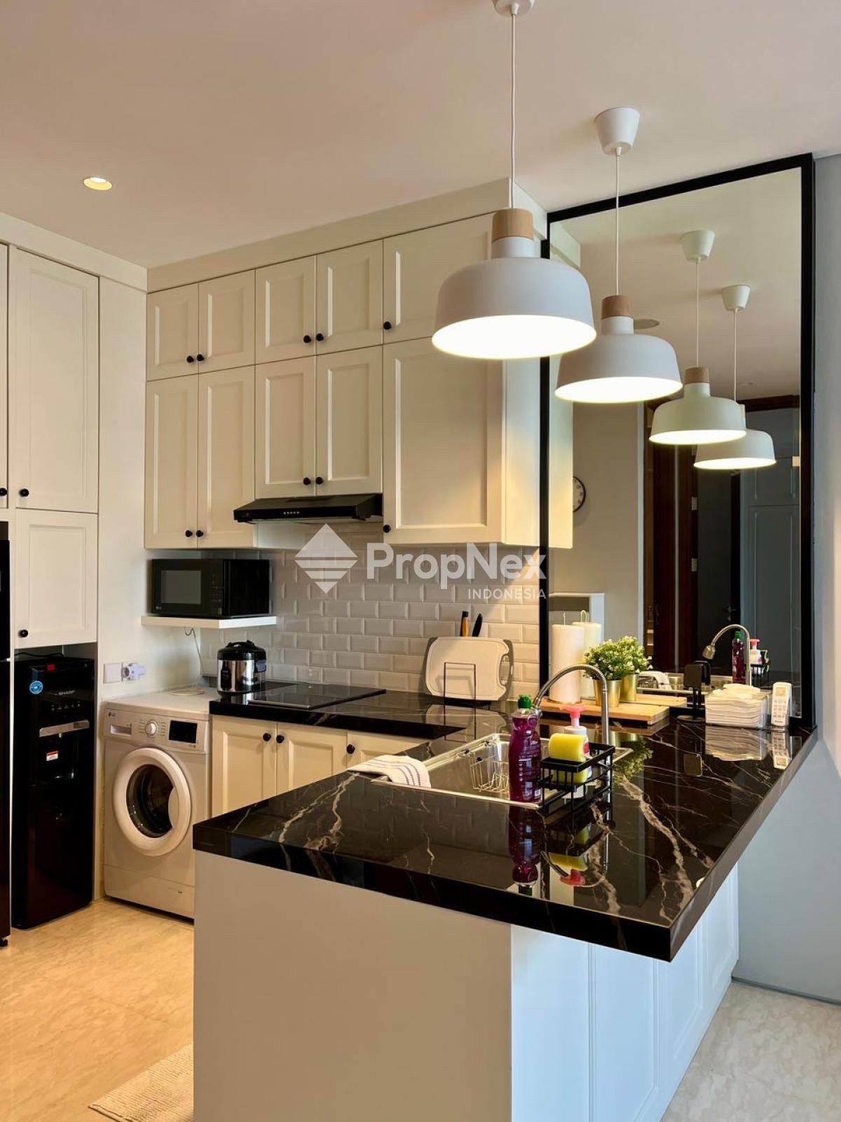 ROSEBAY APT FOR RENT
