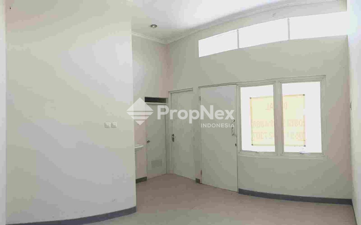 Rumah Baru Gress Selatan Surabaya — foto 3