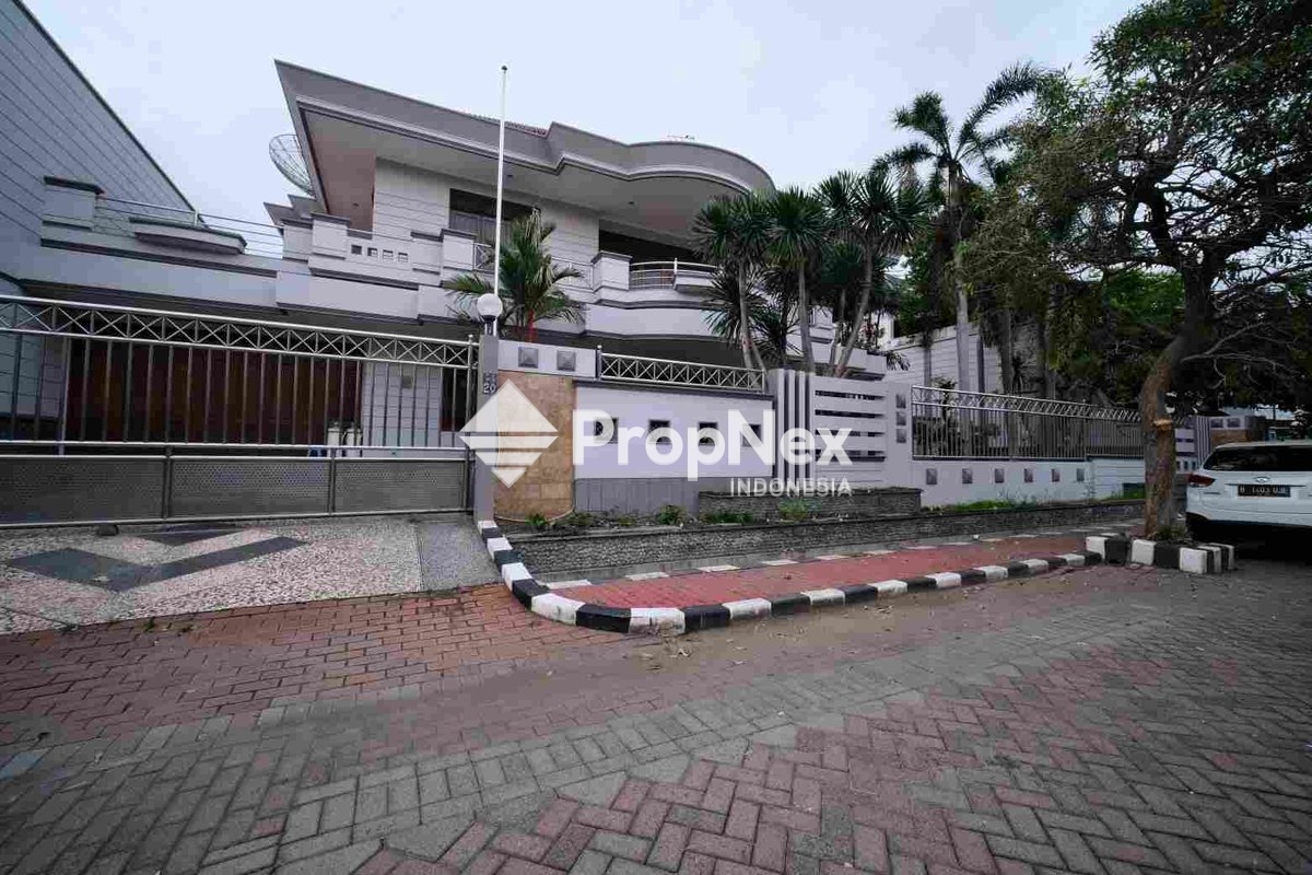 TAMAN HUNIAN SATELIT 1