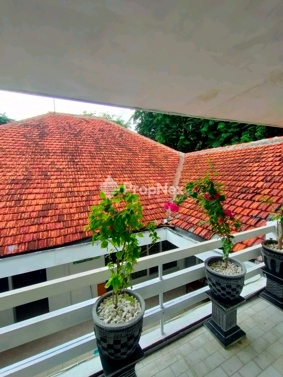 dijual rumah usaha tengah kota jakgung suprapto — foto 3