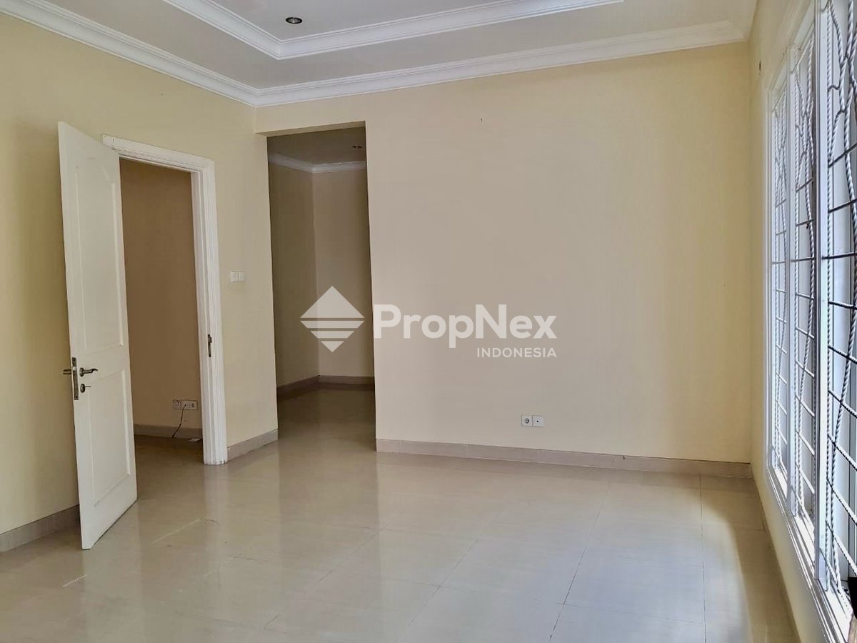 DIJUAL Rumah Wisata Bukit Mas 4KT WIYUNG DEKAT PAKUWON MALL — foto 5