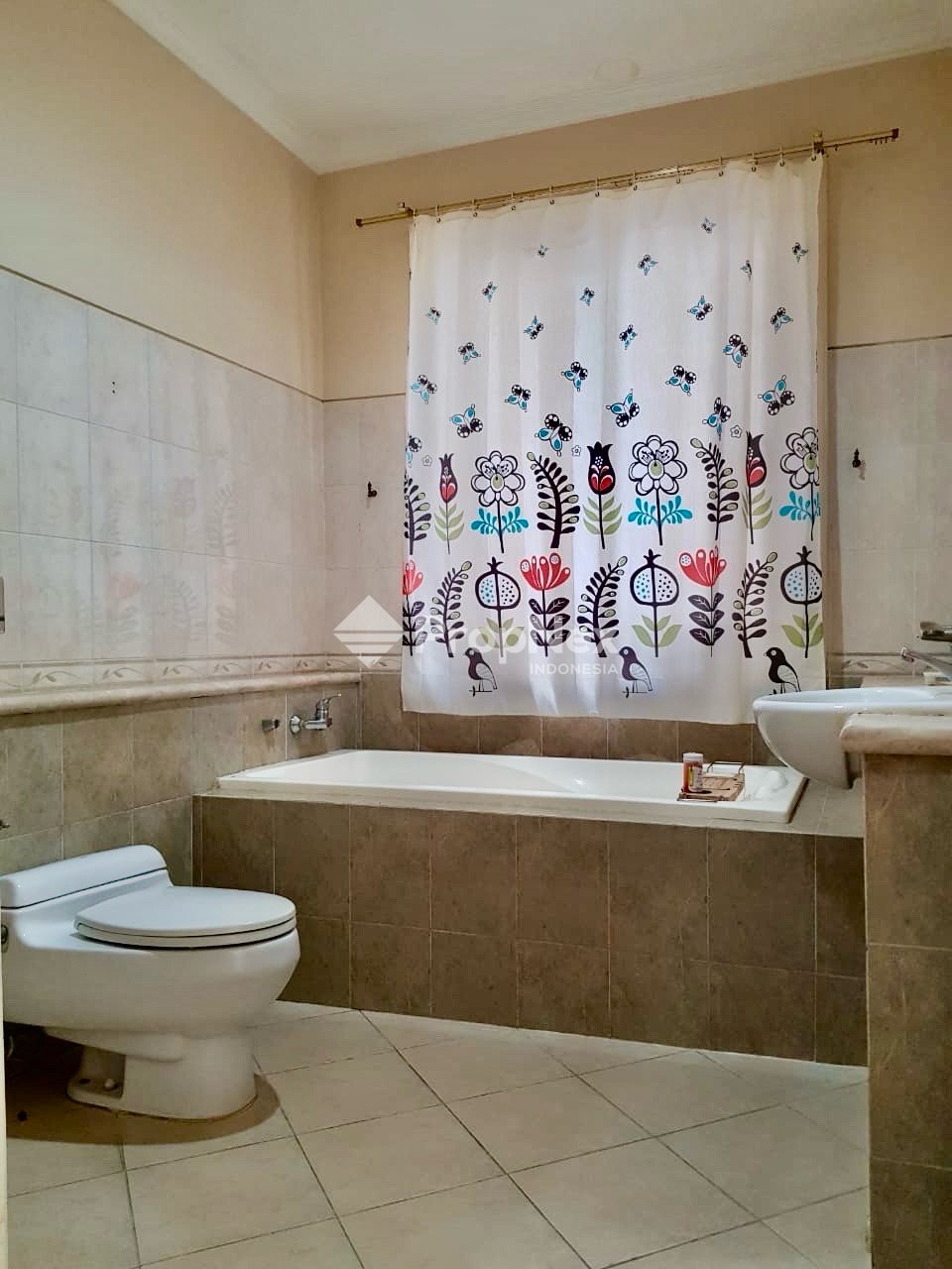 DIJUAL Rumah Wisata Bukit Mas 4KT WIYUNG DEKAT PAKUWON MALL — foto 7