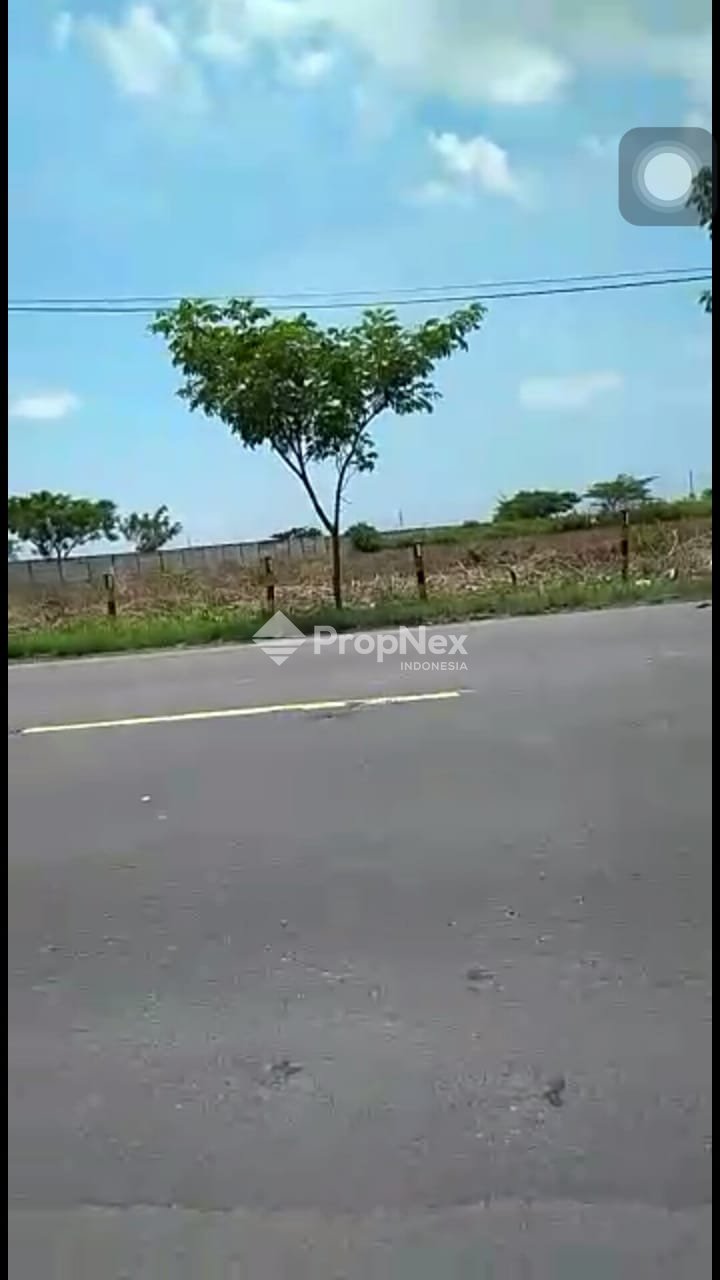 Tanah Nol Jalan Tuban. Zona Industri — foto 2