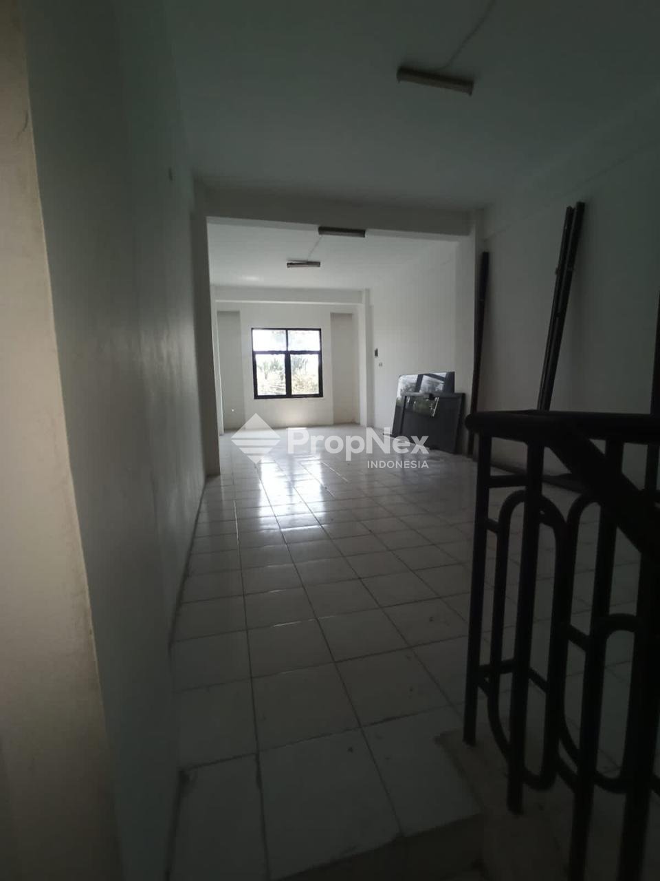 Ruko Raya Jemursari For Rent — foto 6