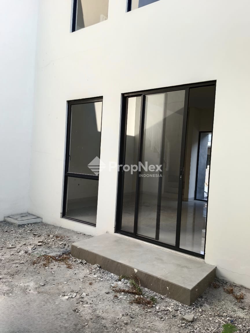 RUMAH BARU, CENTRAL PARK JUANDA dekat Griyo Mapan, bandara, McDonalds — foto 3