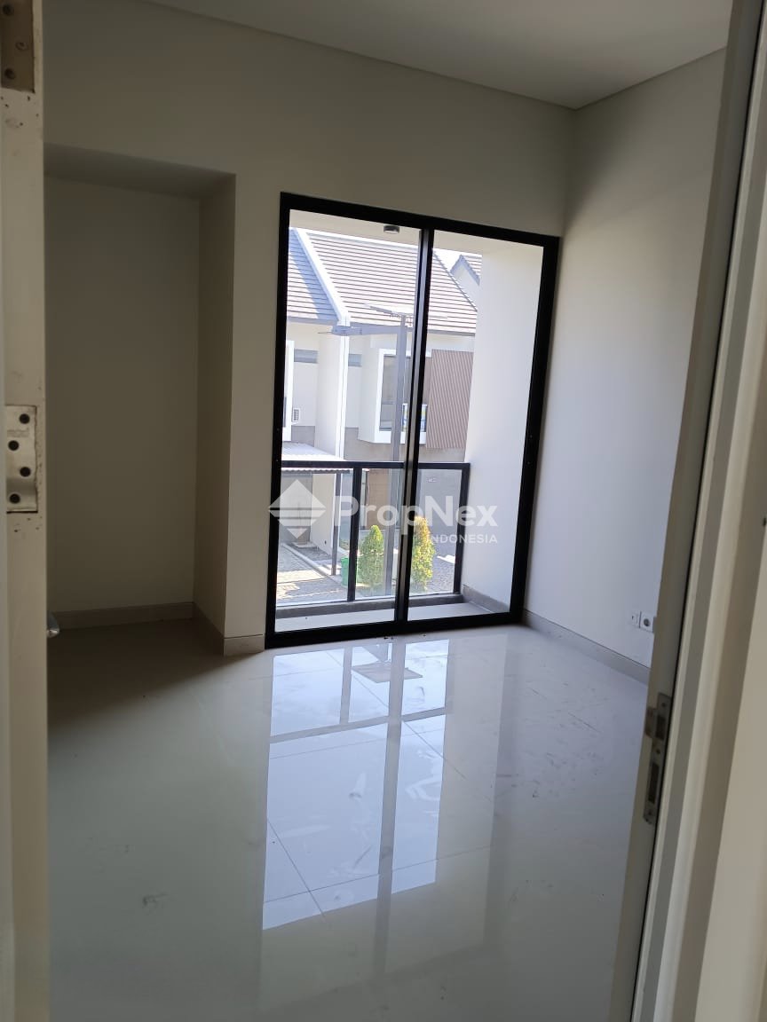 RUMAH BARU, CENTRAL PARK JUANDA dekat Griyo Mapan, bandara, McDonalds — foto 8