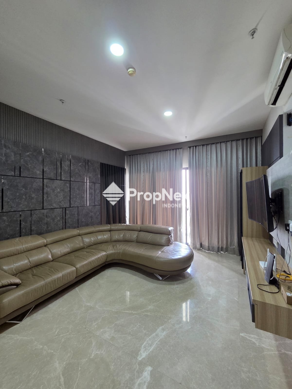 Disewakan Apartement The Peak 2BR