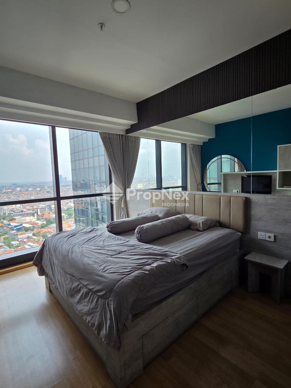 Disewakan Apartement The Peak 2BR — foto 4