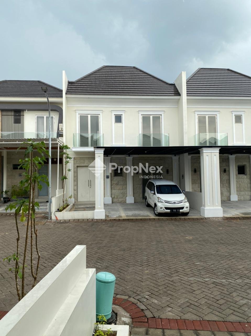 Rumah 2 Lantai Greenland Residence Cluster Garbera A2
