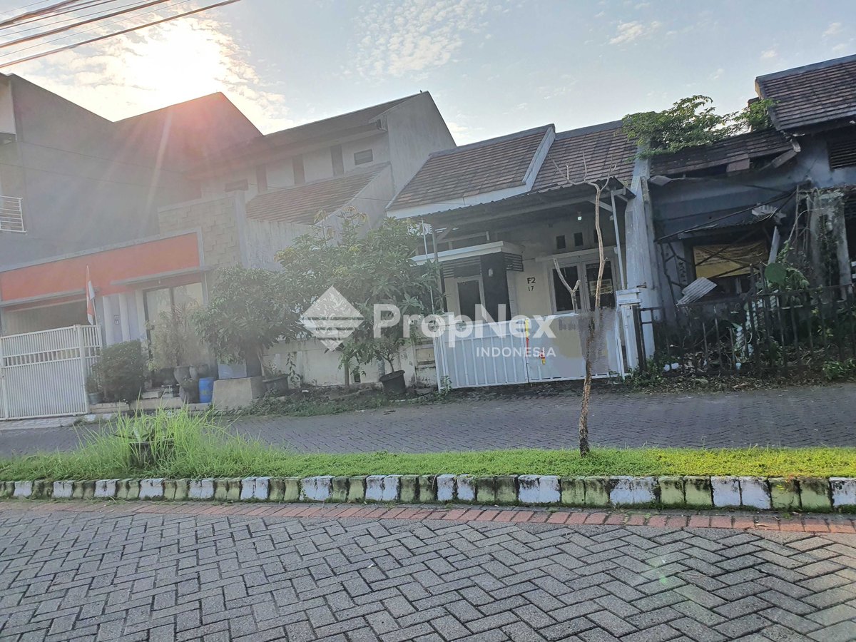 DIKONTRAKAN RUMAH PARK ROYAL REGENCY SIDOARJO