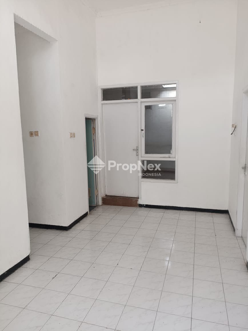 DIKONTRAKAN RUMAH PARK ROYAL REGENCY SIDOARJO — foto 2