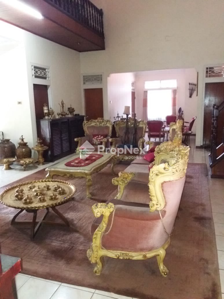 Depok Rumah Kebun 3 menit ke Margonda Raya — foto 3
