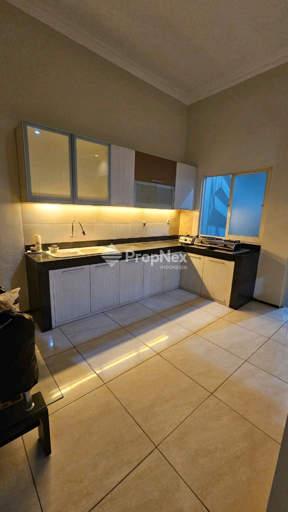 GALAXY BUMI PERMAI - Araya 1 Full Furnish (tinggal bawa koper) — foto 3