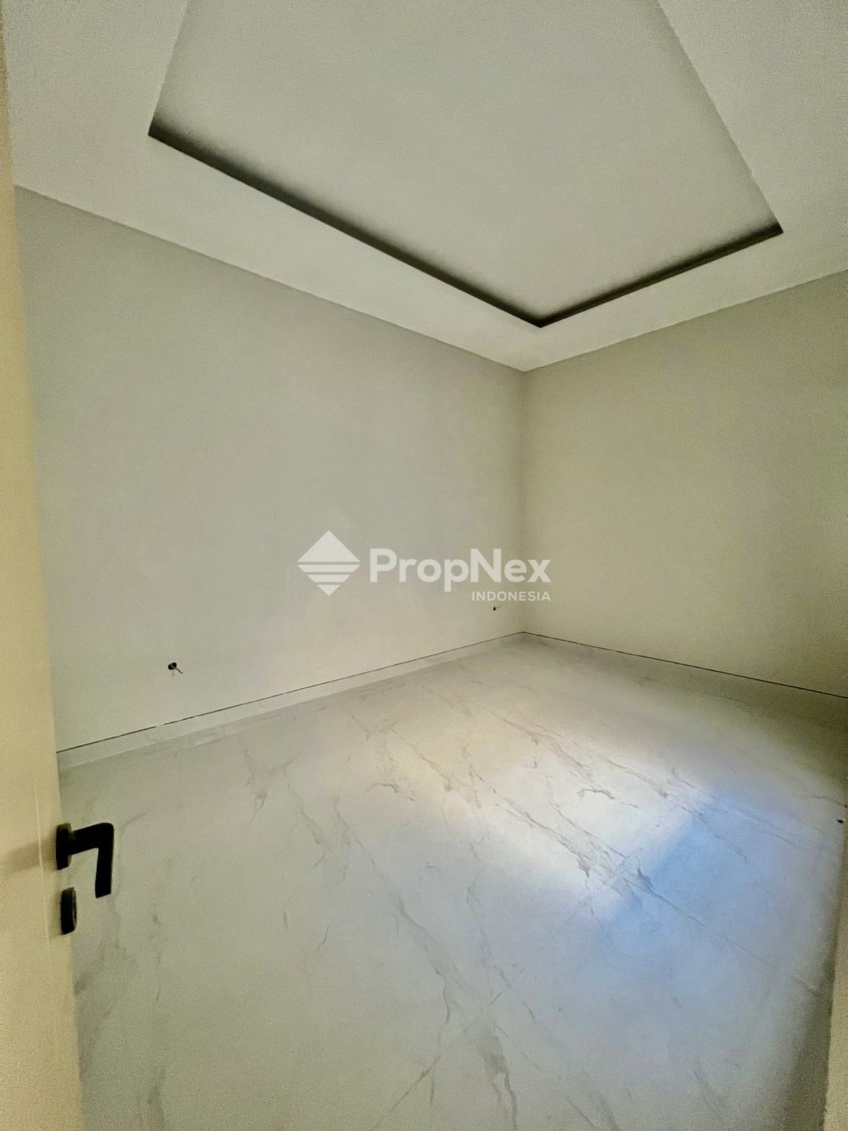 DIJUAL RUMAH MOCA VRBANA DIAN ISTANA WIYUNG 2 LANTAI 3KT BARU MODERN — foto 7