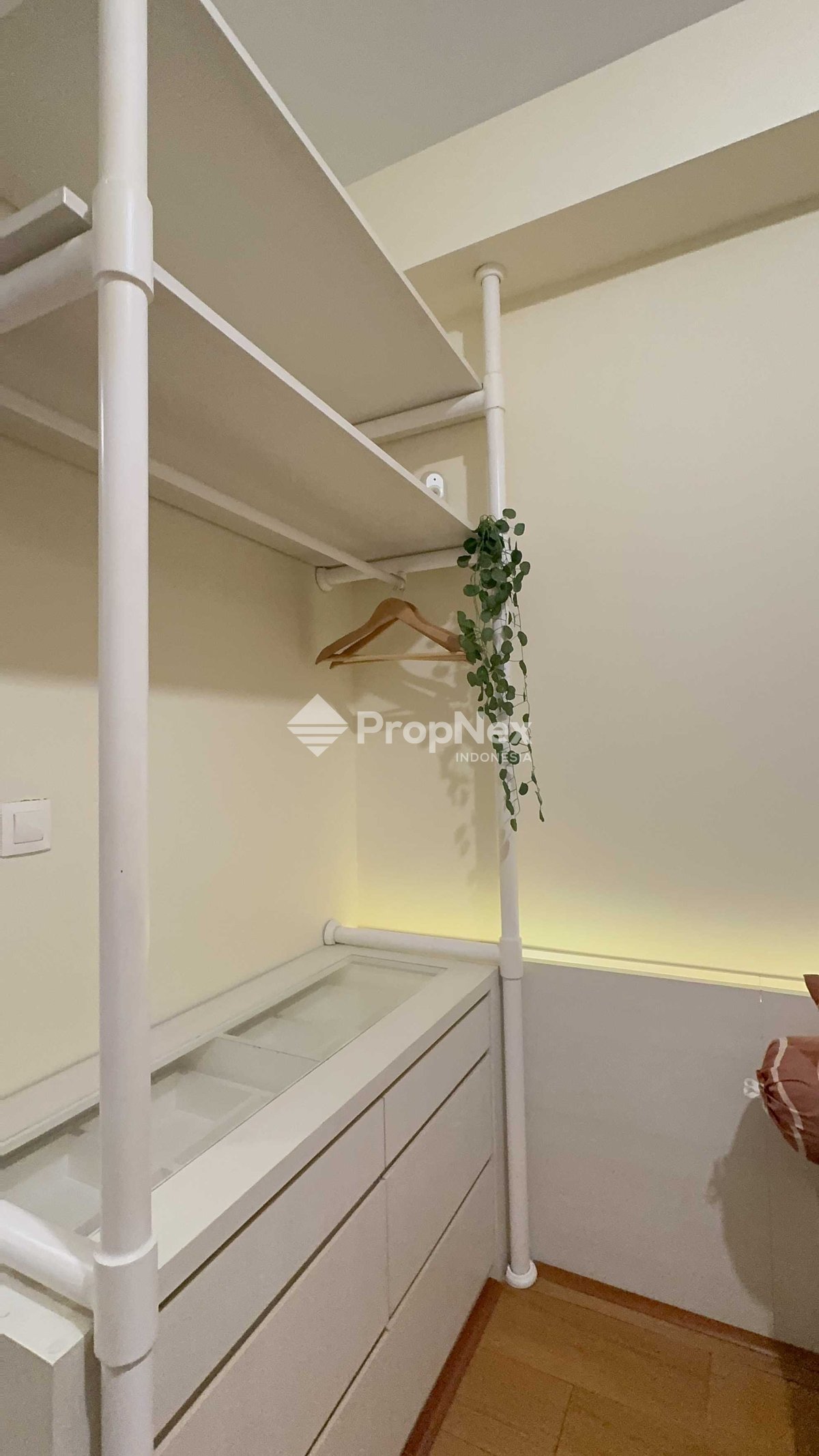 Disewa Apartemen Nempel Stasiun-Patraland Urbano Bekasi — foto 9
