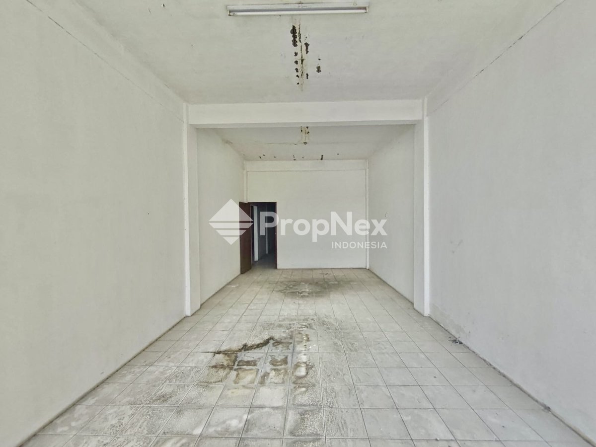 DIJUAL RUKO BUNTARAN GANDENG BELAKANG MIE GACOAN MANUKAN MARGOMULYO — foto 8